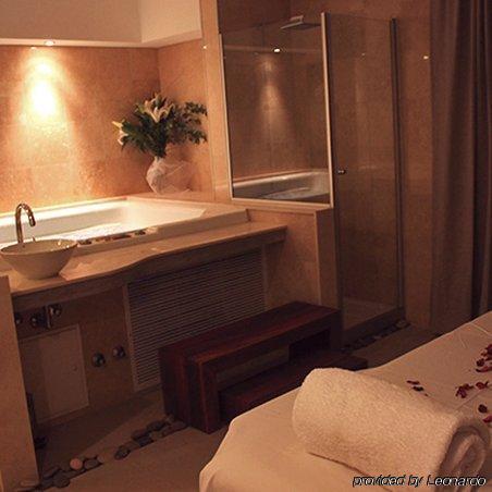 Axsur Design 4* Montevideu